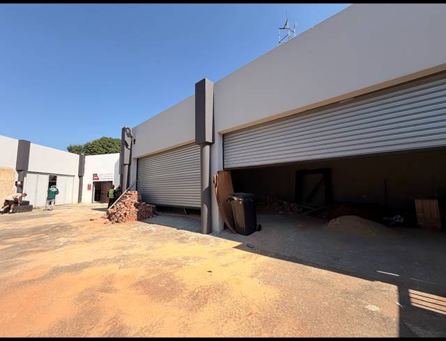 85M² RETAIL TO LET IN BARDENE